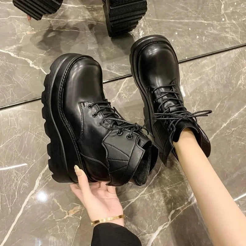 Brand Women Shoes 2024 Winter New Punk Goth Women's Boots Casual Lace Up Platform Boots 43 Large Size Fashion Party Ladies Shoes