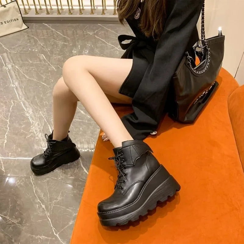 Brand Women Shoes 2024 Winter New Punk Goth Women's Boots Casual Lace Up Platform Boots 43 Large Size Fashion Party Ladies Shoes